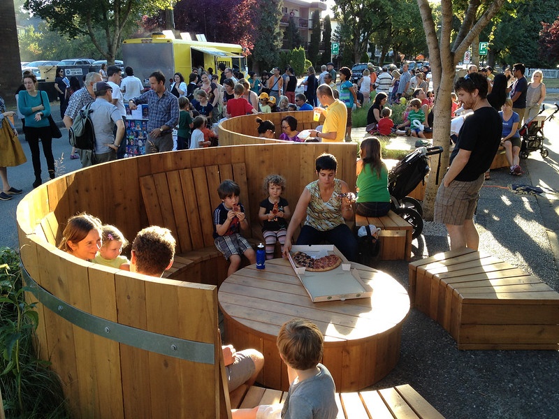 HotTubParklet_PaulKrueger_Flickr_2012